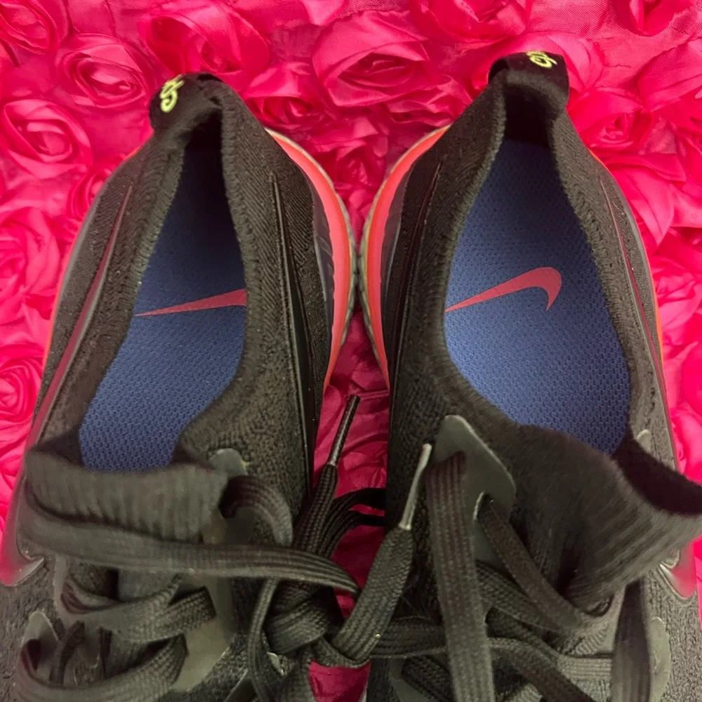 Nike mens Running Shoes